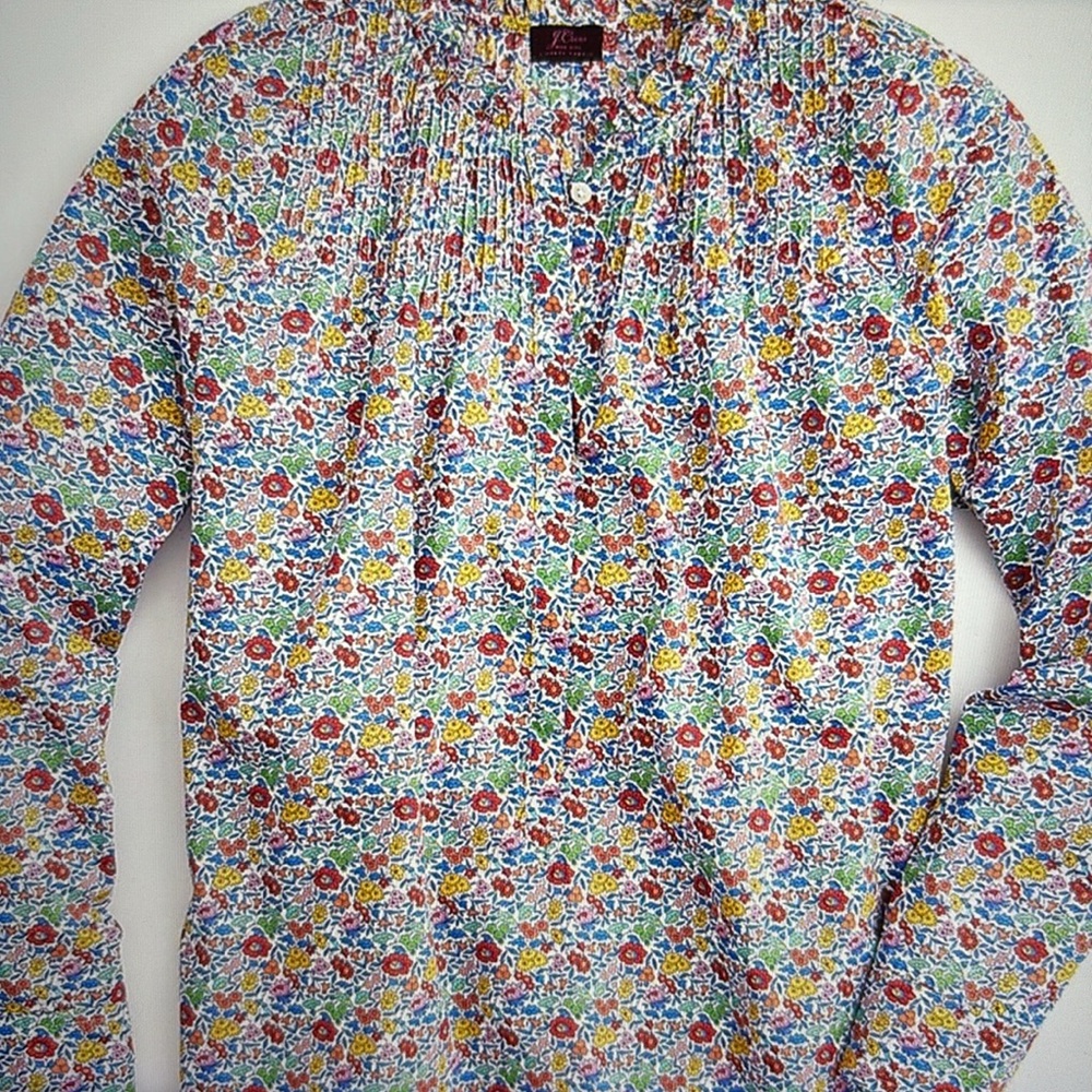 Ruffle classic popover shirt in
Liberty Favoutite Flowers